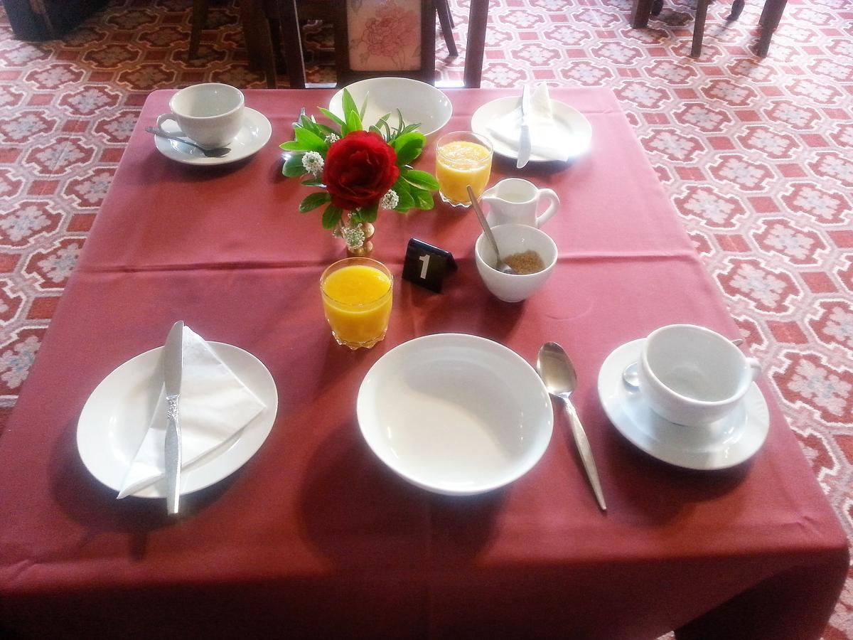 Hotel Foveaux 2*
