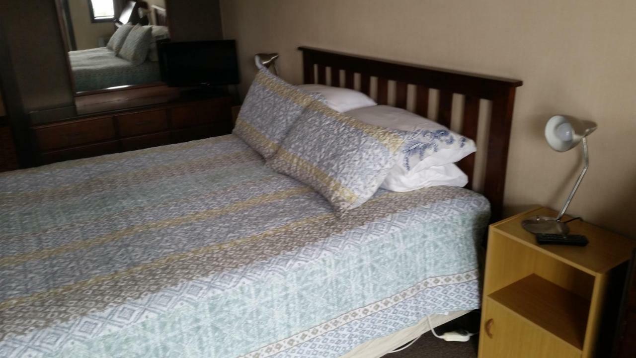 Foveaux Hotel 2*